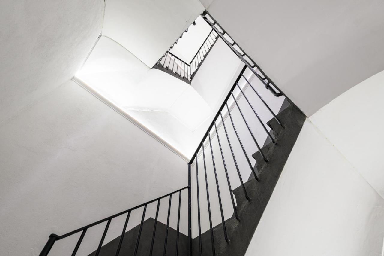 La Magnifica Napoli Apartments Gold House Экстерьер фото